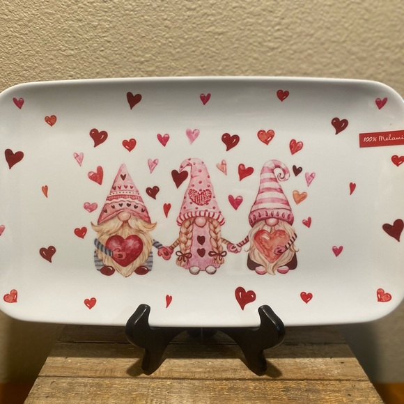 Valentine’s Day Gnome Platter, Large Valentine Gnomes & Heart Melamine Platter - Picture 3 of 10